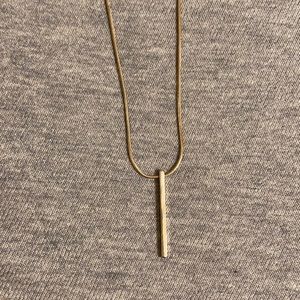 Bar necklace!